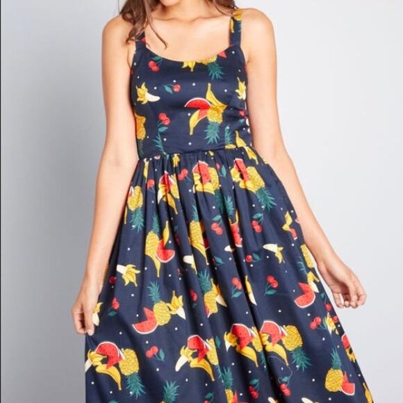 MODCLOTH Dress Medium Midi Retro x COLLECTIF Lauren Polka Fruit Tropical RARE - Picture 11 of 14